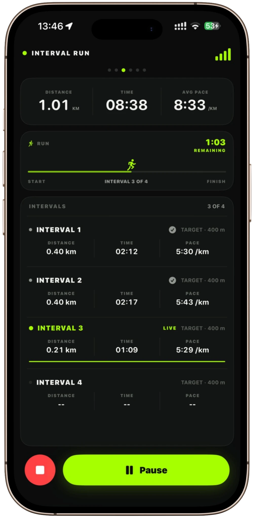 Interval Run live session in dark mode